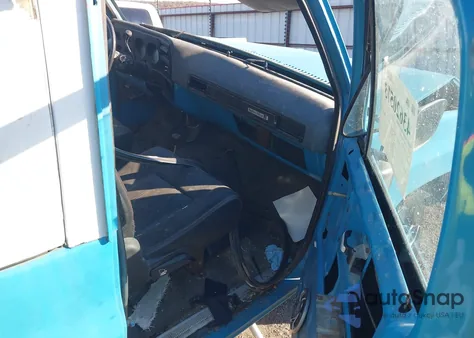 1979 Chevrolet Blazer z USA, uszkodzony, nr VIN CKR189Z190611